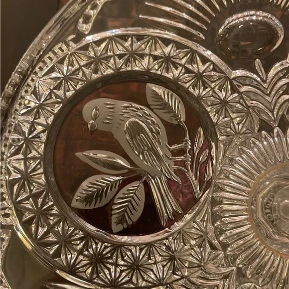 HOFBAUER BYRDES CRYSTAL, RED BIRDS, PEDESTAL CAKE PLATE - Picture 2 of 5